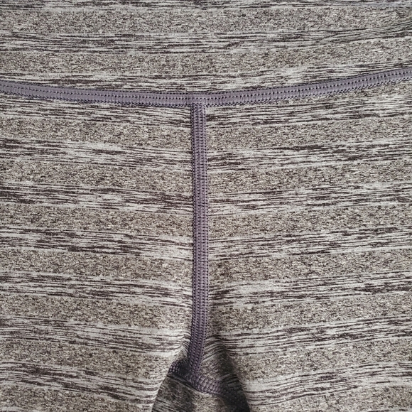 Ivivva Leggings Size 12 - Picture 3 of 5